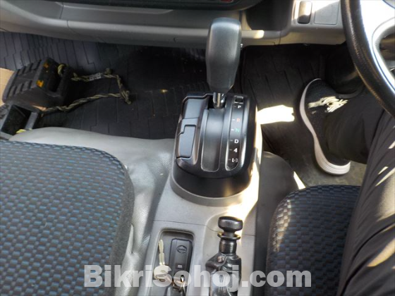 HINO DUTRO FREEZER XZU712 2020